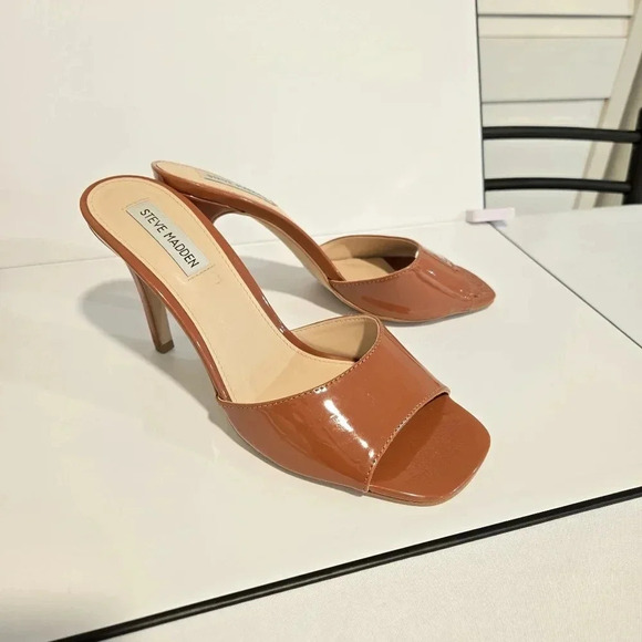 Steve Madden Brown Slide Heels – Effortlessly Chic - Picture 2 of 11